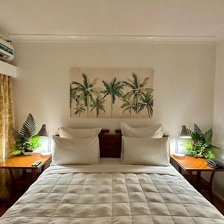 Little Italy Hotel Нукуалофа Экстерьер фото
